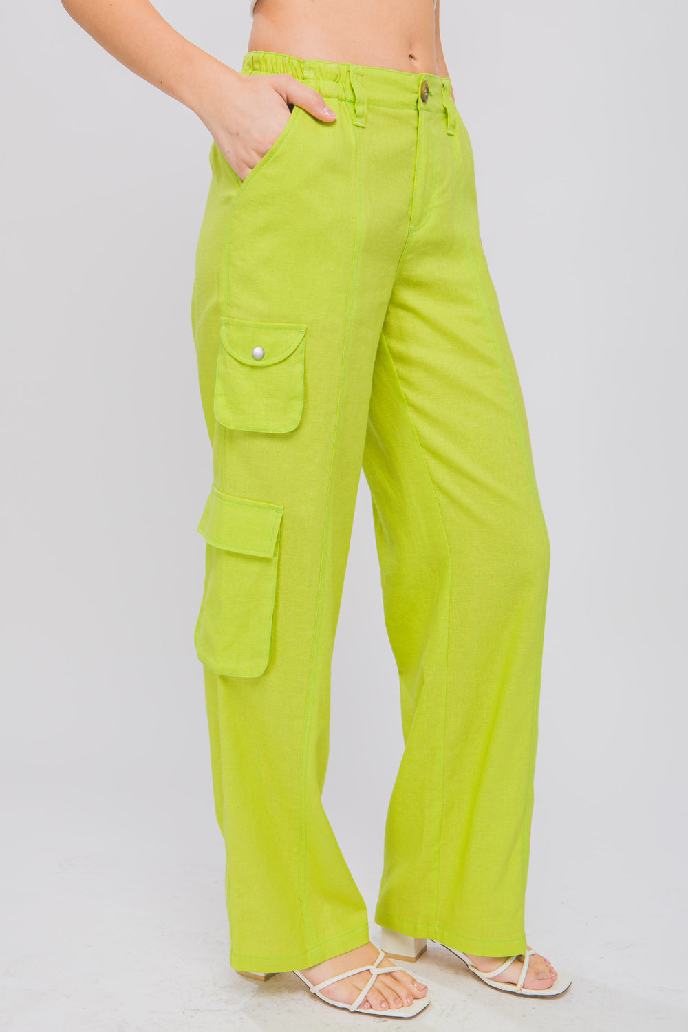 Pantalón Cargo para Mujer con Bolsillos Laterales