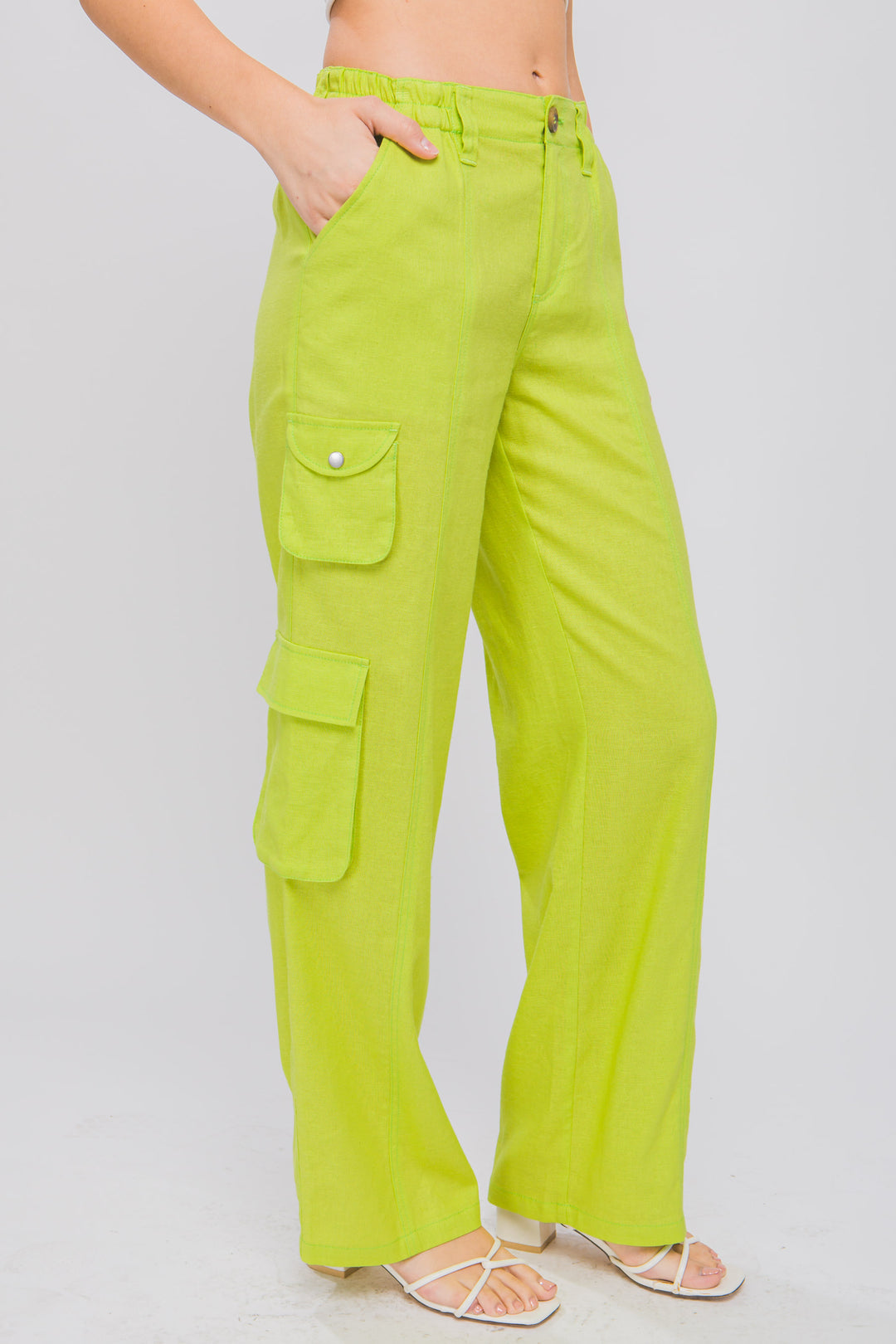 Pantalón Cargo para Mujer con Bolsillos Laterales
