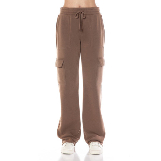 Pantalón estilo cargo de corte relajado y pierna recta, confeccionado en un tejido cómodo y abrigador