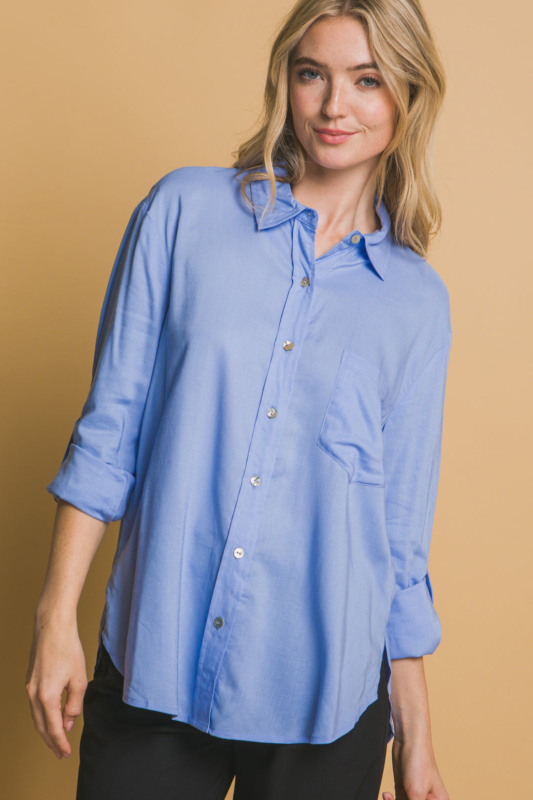 Camisa 3/4 Oversize Con Bolsilolo en Frente