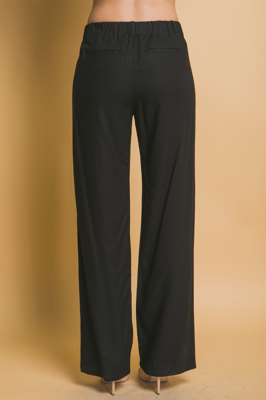 Pantalon Recto Con Bolsos