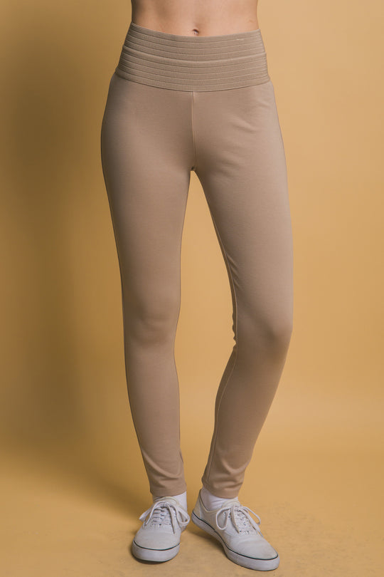Pantalones Tipo Slim Sin Bolsillos
