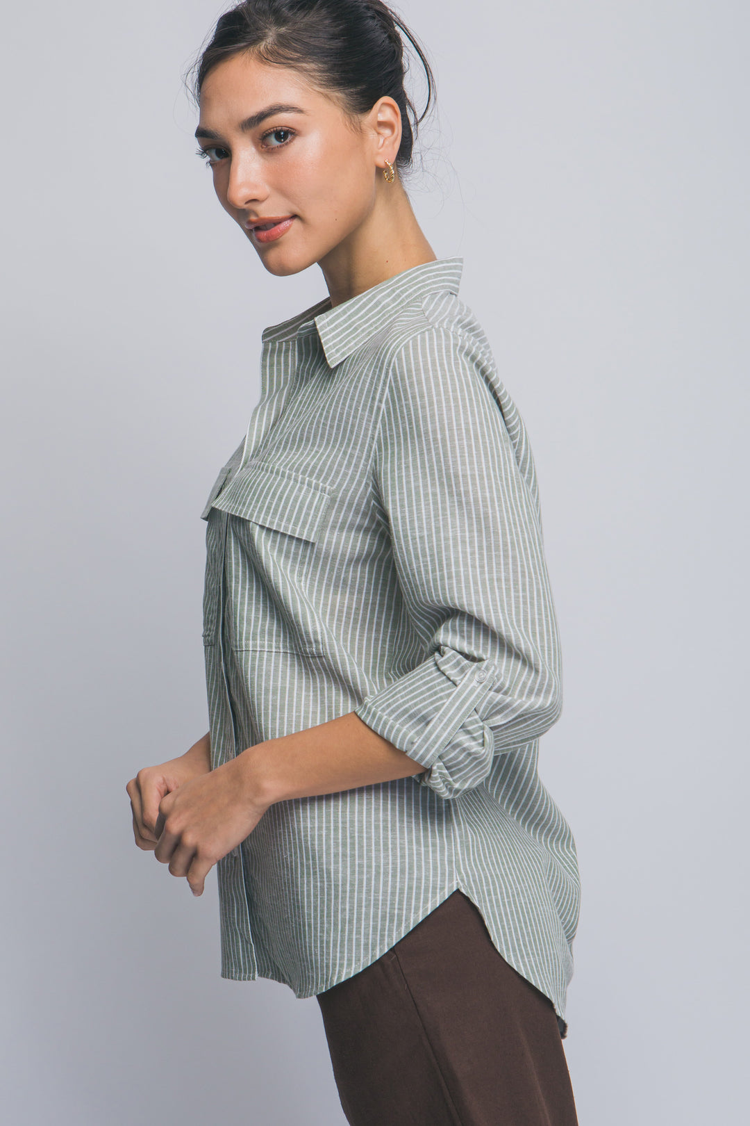 Blusa Para Mujer de Lino a Rayas Diplomáticas - Diseño con Bolsillos Frontales