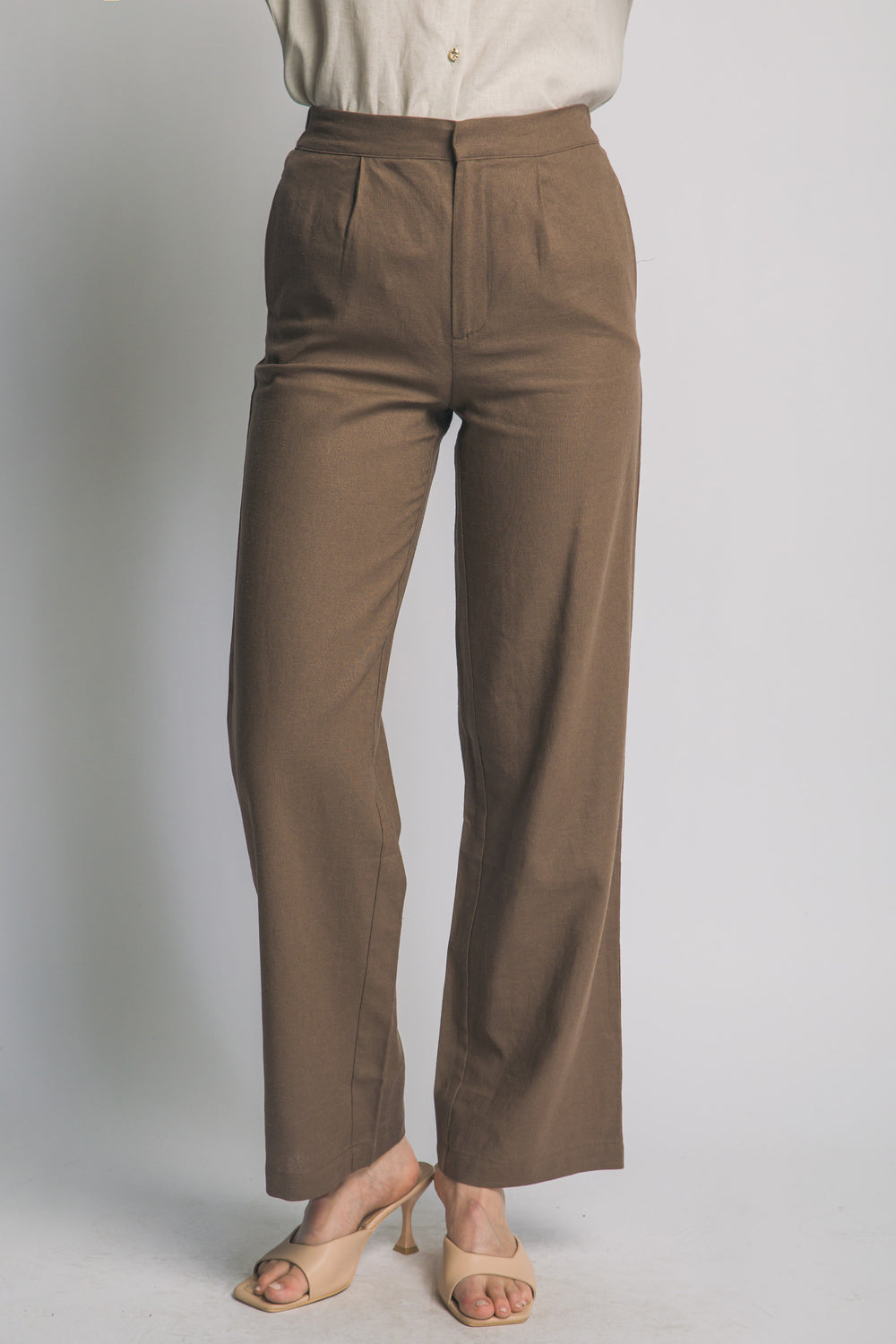 Pantalón Sastre de Lino Fluido – Silueta de Talle Alto con Ajuste Impecable