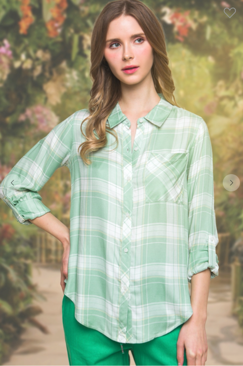 Blusa manga larga con estampado cuello elegante