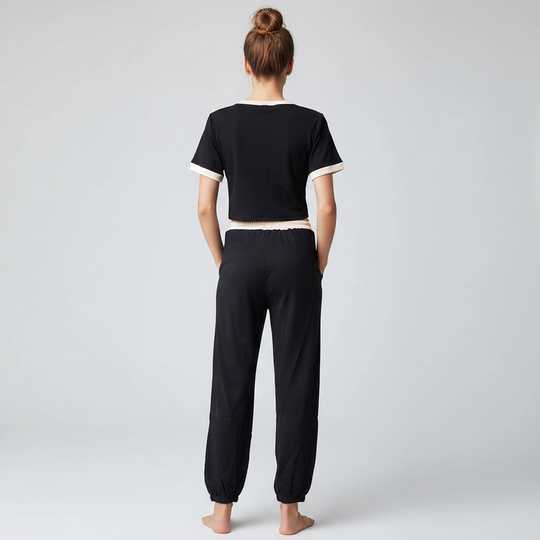 Conjunto Deportivo NASA para Mujer - Top y Pantalon Jogger